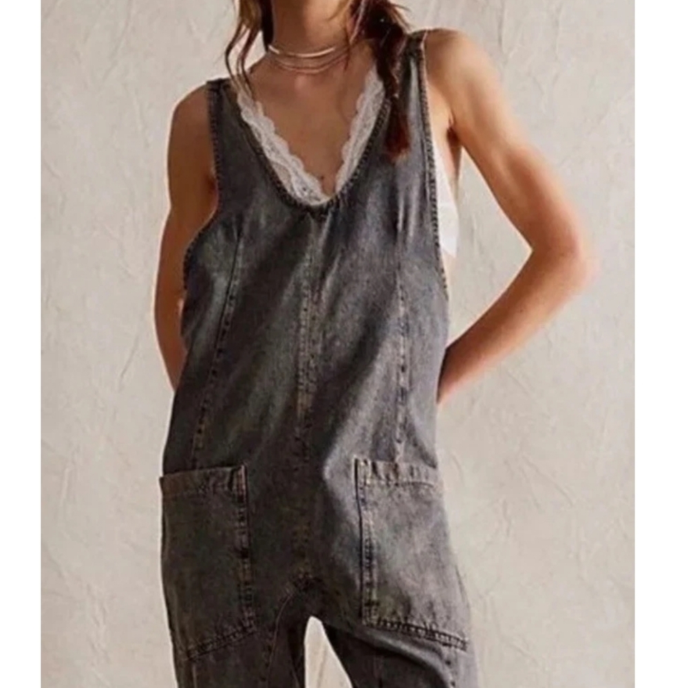 We The Free Washed Black Denim Women's Overalls with Front Pockets